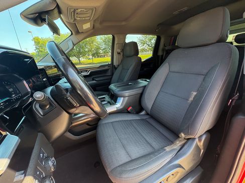 Used 2022 Chevrolet Silverado 1500 RST w/ Z71 Off-Road Package AWD/4WD image 29