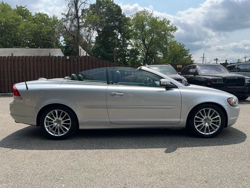 Used 2009 Volvo C70 T5 FWD image 11