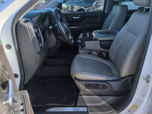 Used 2021 Chevrolet Silverado 1500 LT image 16