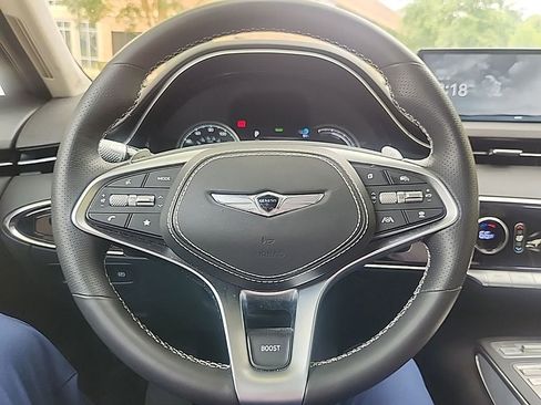 Used 2024 Genesis Electrified GV70 AWD/4WD image 9
