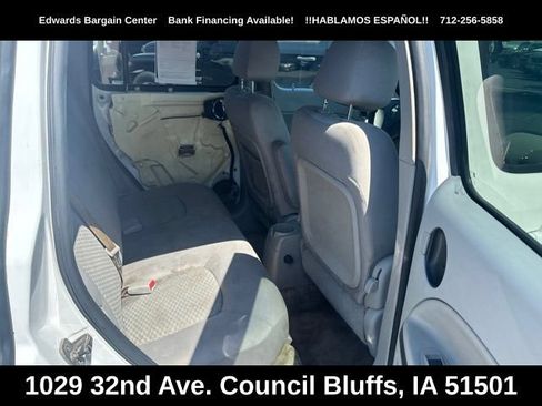 Used 2011 Chevrolet HHR LS FWD image 8