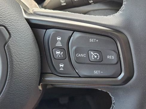 Certified 2026 Jeep Wrangler Sport AWD/4WD image 22