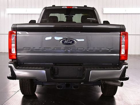 Used 2026 Ford F250 XLT AWD/4WD image 6
