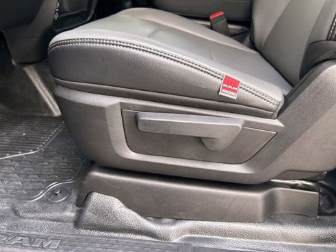 Used 2025 RAM 5500 Tradesman image 25