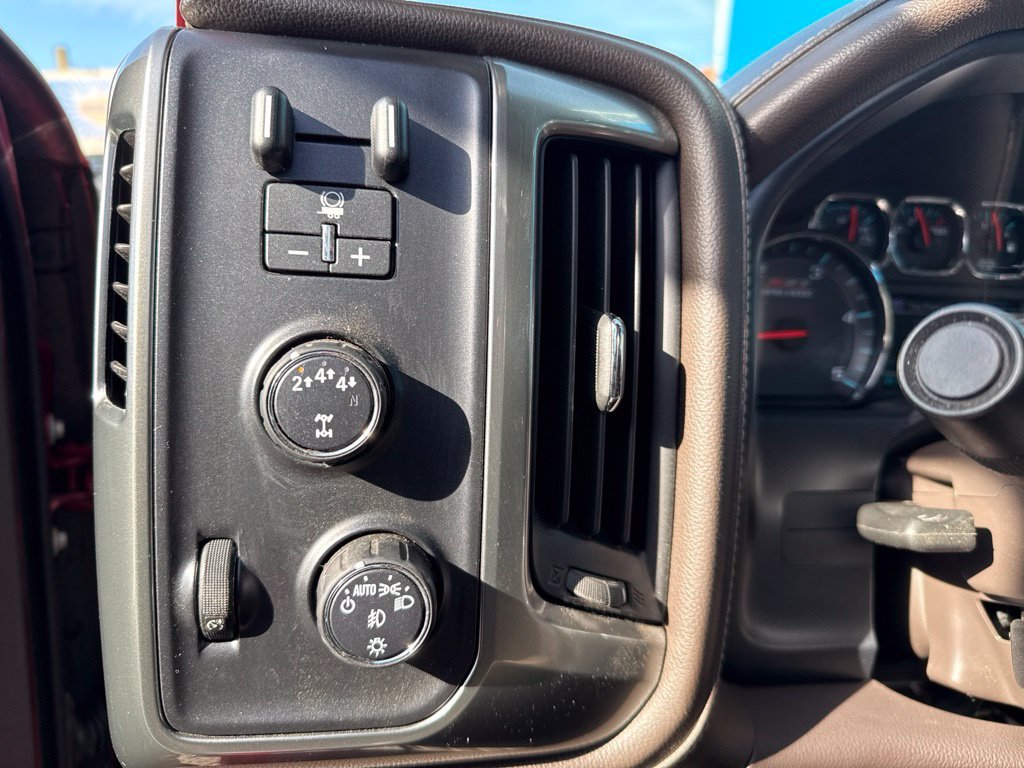 Used 2019 Chevrolet Silverado 2500 LTZ w/ Duramax Plus Package AWD/4WD image 34