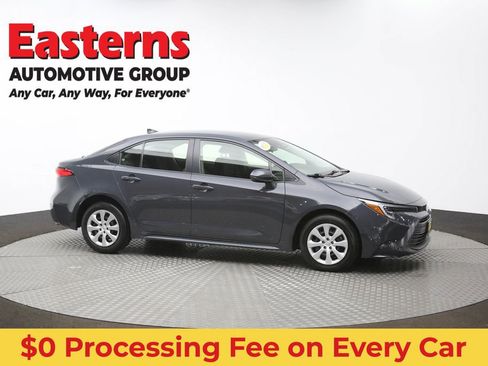 Used 2023 Toyota Corolla LE w/ Carpet Mat Package (TMS) FWD image 46