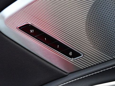 Used 2023 Chevrolet Corvette Stingray Preferred Conv w/ Z51 Performance Package RWD image 79