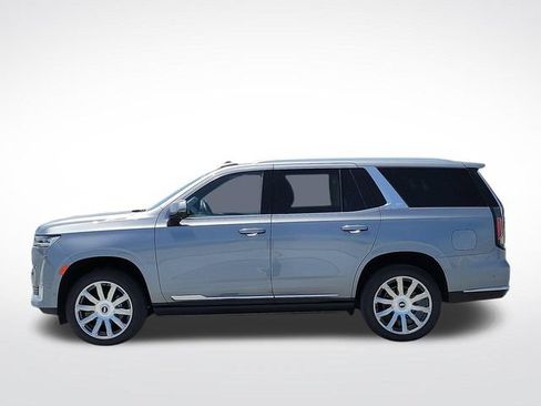 Certified 2022 Cadillac Escalade Premium Luxury Platinum AWD/4WD image 2