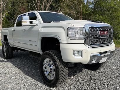 Used 2018 GMC Sierra 2500 Denali w/ Duramax Plus Package