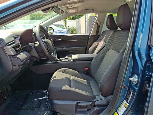 Used 2025 Toyota Camry LE FWD image 14