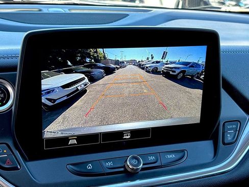 Used 2023 Chevrolet Blazer LT image 22