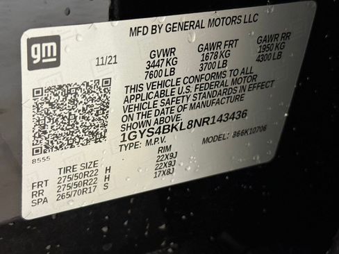 Certified 2022 Cadillac Escalade Premium Luxury w/ LPO, Radiant Package image 19