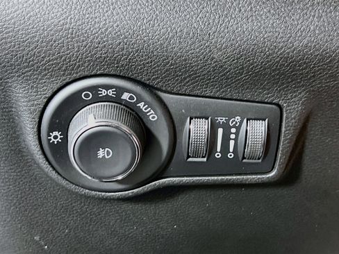 Used 2022 Jeep Compass Latitude w/ Convenience Group image 10