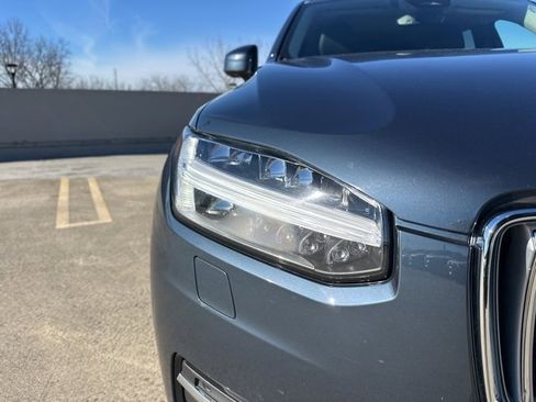 Certified 2025 Volvo XC90 B6 Plus image 12