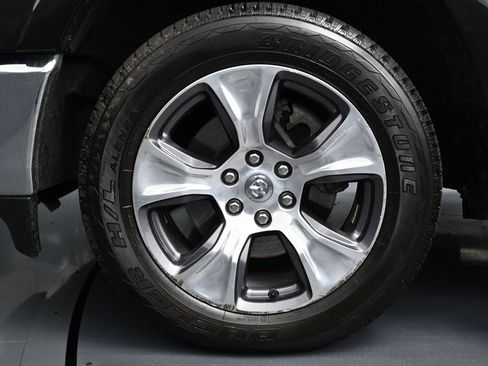 Used 2021 RAM 1500 Laramie image 9