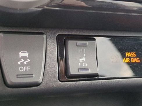 Used 2023 Toyota RAV4 SE w/ Weather & Moonroof Package AWD/4WD image 20