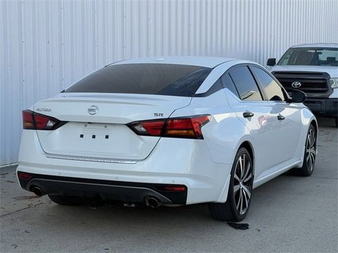 Used 2022 Nissan Altima 2.5 SR image 4