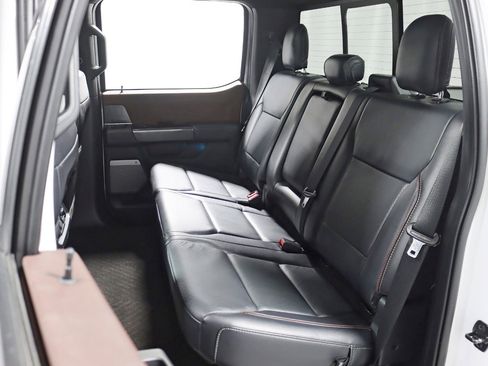 Used 2021 Ford F150 Lariat w/ Equipment Group 502A High image 31