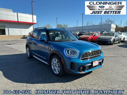 Used 2024 MINI Cooper Countryman S image 1