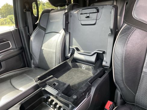 Used 2021 RAM 3500 Laramie image 35