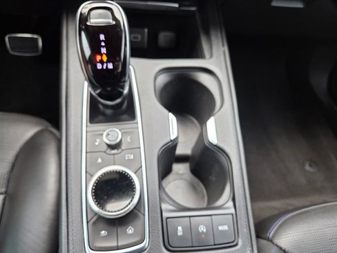 Used 2024 Cadillac XT4 Sport FWD image 38