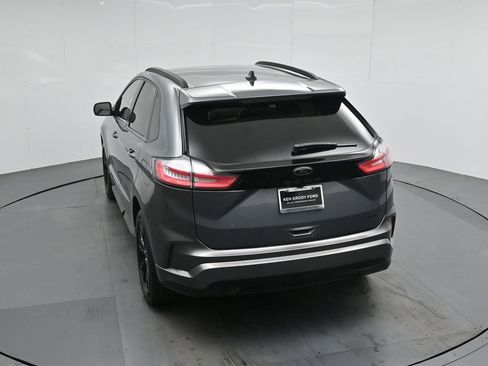 Certified 2022 Ford Edge SE w/ Black Appearance Package image 42
