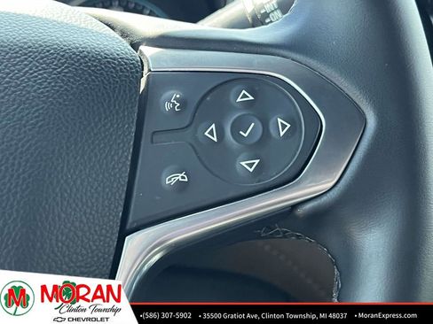 Certified 2023 Chevrolet Traverse LT FWD image 23
