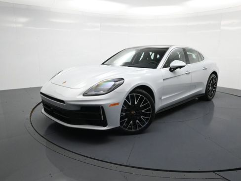 Used 2026 Porsche Panamera image 1