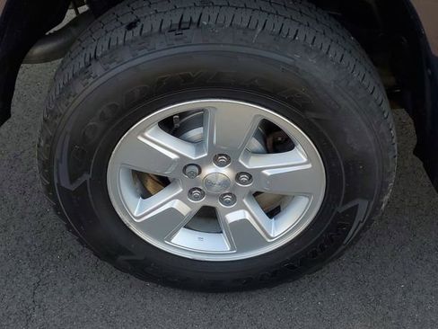 Used 2012 Jeep Liberty Sport w/ Popular Equipment Group image 4