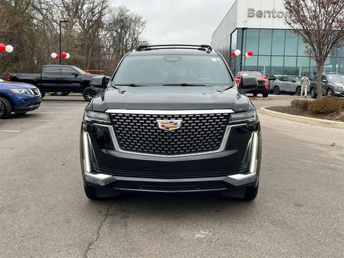 Used 2022 Cadillac Escalade Premium Luxury image 10