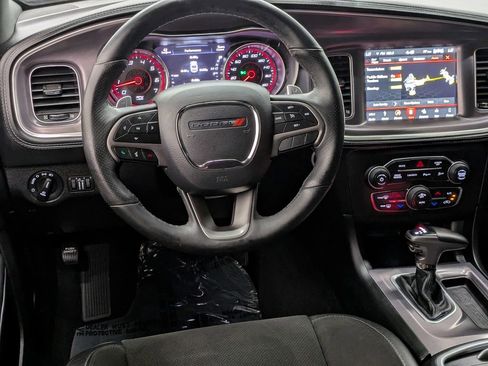 Used 2019 Dodge Charger Scat Pack w/ Plus Group RWD image 4