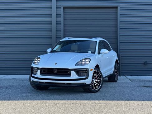 New 2026 Porsche Macan S image 1