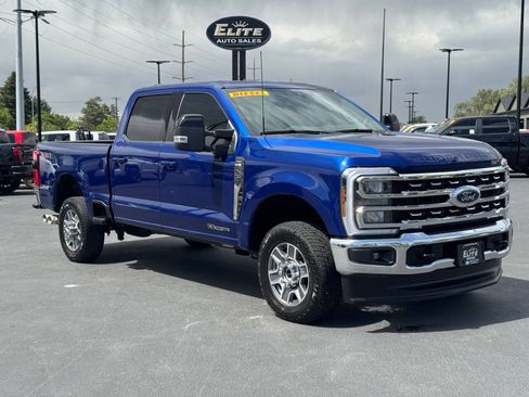 Used 2026 Ford F350 Lariat AWD/4WD image 3