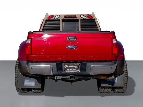 Used 2015 Ford F350 Lariat w/ Lariat Interior Package image 8