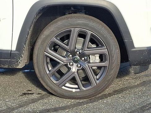 New 2026 Jeep Compass Limited image 5