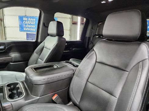 Used 2021 Chevrolet Silverado 2500 LTZ w/ LTZ Convenience Package image 11