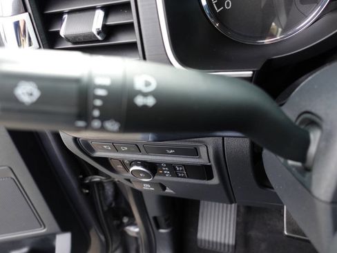 Used 2023 Ford F150 XLT w/ Equipment Group 302A High image 57