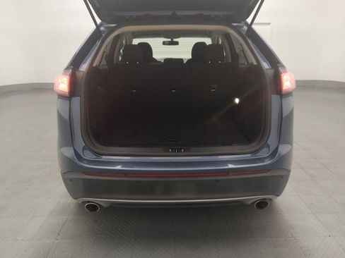 Used 2018 Ford Edge SEL image 29
