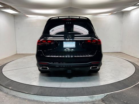 New 2026 Mercedes-Benz GLS 450 4MATIC image 4