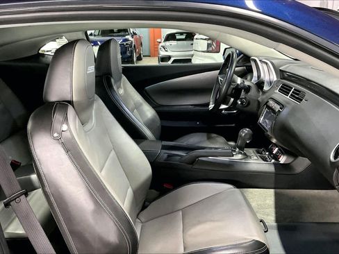 Used 2010 Chevrolet Camaro SS w/ LPO, Ground Effects Package image 10