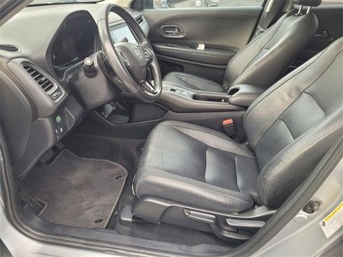 Used 2019 Honda HR-V EX-L image 6
