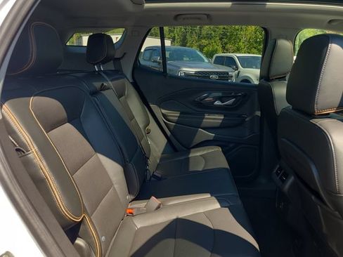 Used 2022 GMC Terrain AT4 w/ Infotainment Package II AWD/4WD image 17