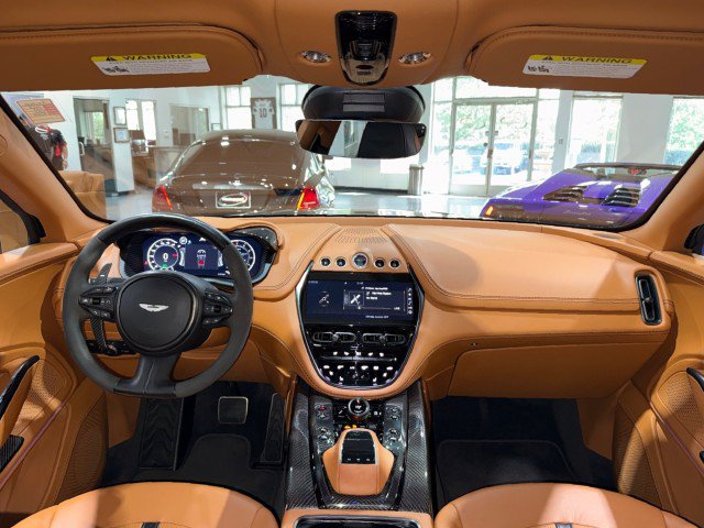 Used 2023 Aston Martin DBX 707 AWD/4WD image 3