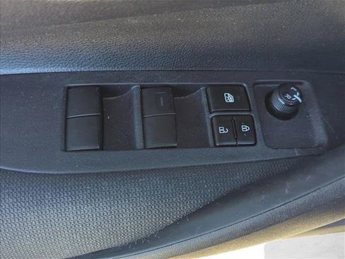 Used 2024 Toyota Corolla LE FWD image 8