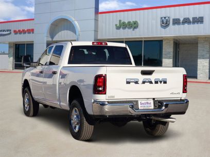New 2026 RAM 2500 Tradesman w/ Chrome Appearance Group