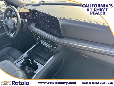 Used 2025 Chevrolet Tahoe Z71 AWD/4WD image 7