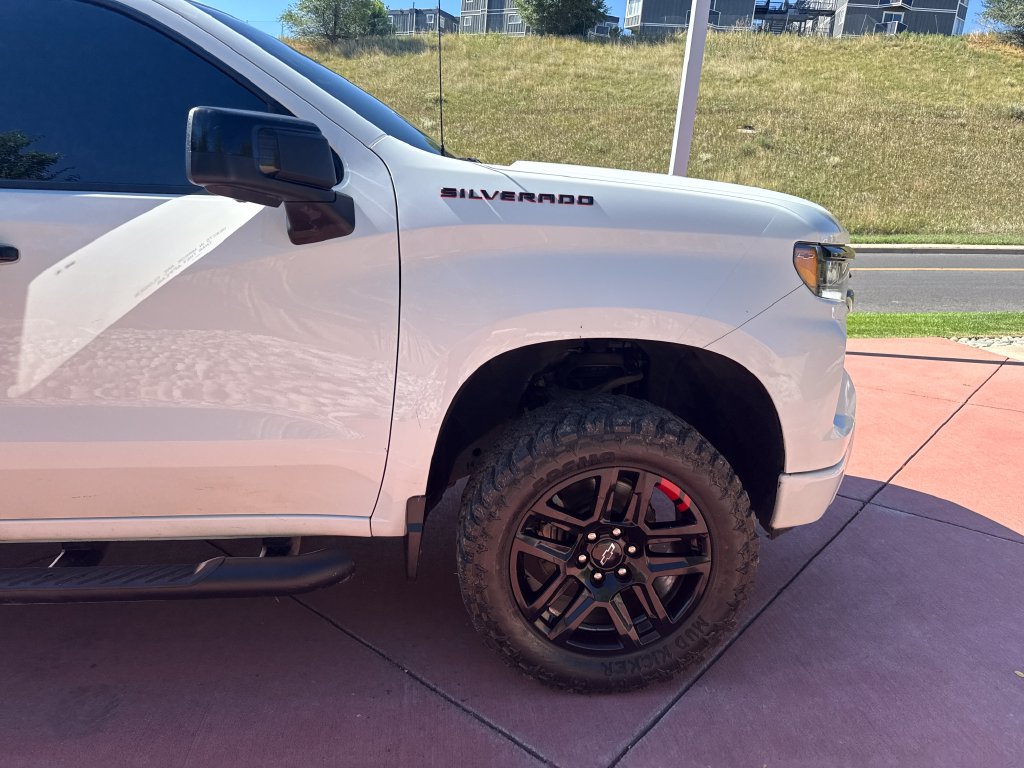 Used 2023 Chevrolet Silverado 1500 RST w/ Redline Edition AWD/4WD image 31