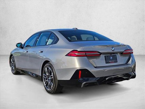 New 2026 BMW 530i w/ M Sport Package RWD image 9