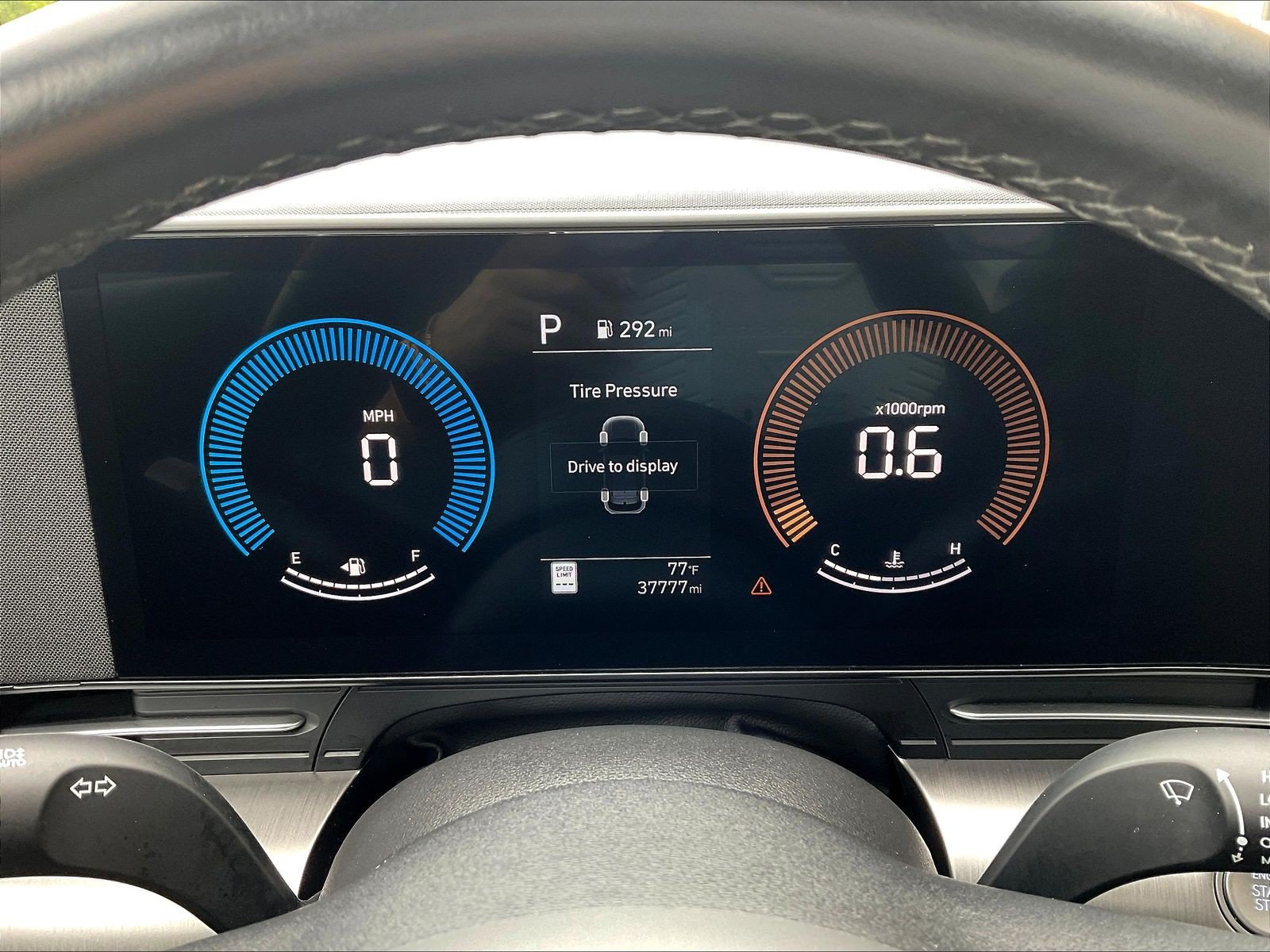 Certified 2025 Hyundai Kona SEL AWD/4WD image 13