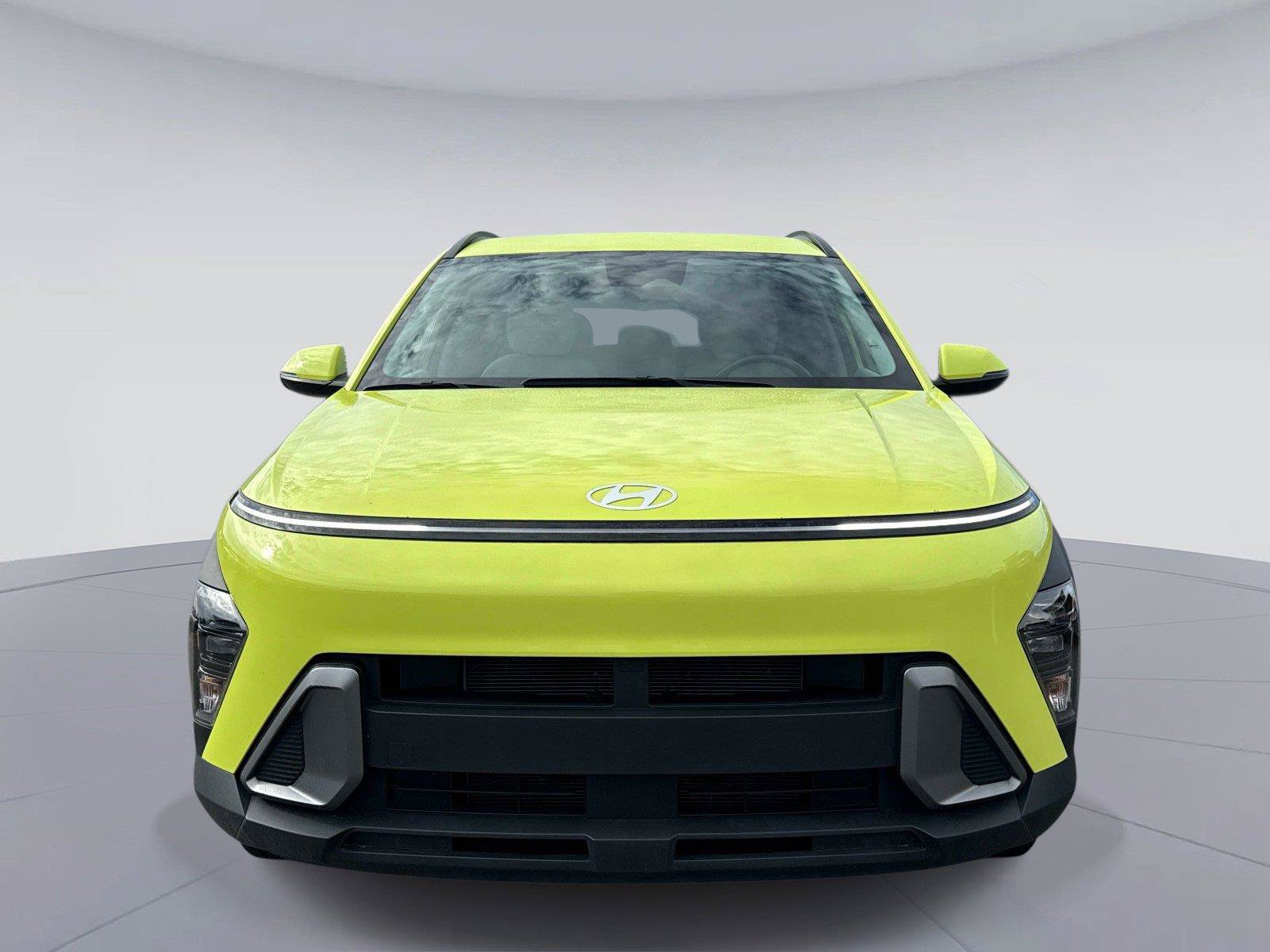 Used 2025 Hyundai Kona SEL FWD image 9